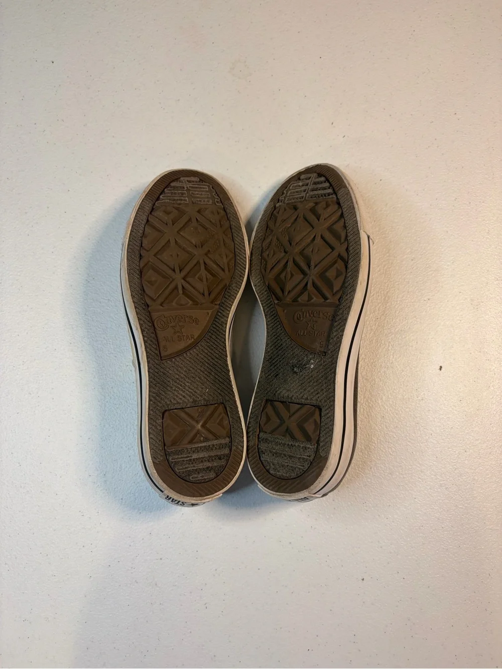 Converse upper style branding